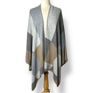 J. McLaughlin Color Block Wrap Poncho Shawl Gray Tan Angora Wool Blend Sz OS
